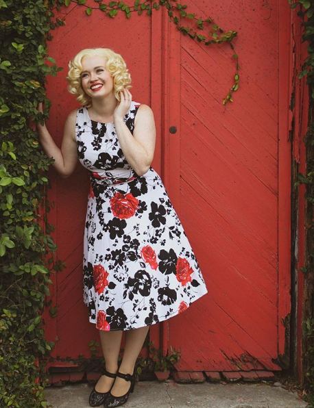 Marilyn Natural Blonde Bouncy Curly Glueless Lace Front Wigs - Imstylewigs